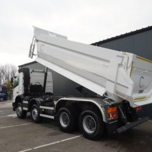 foto NEW - Eur6 Tipper 8x4 Volvo