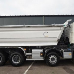 foto NEW - Eur6 Tipper 8x4 Volvo