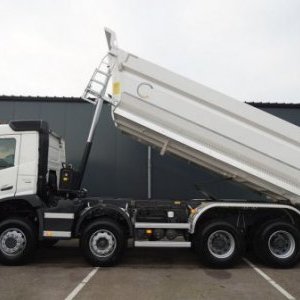 foto NEW - Eur6 Tipper 8x4 Volvo