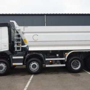 foto NEW - Eur6 Tipper 8x4 Volvo